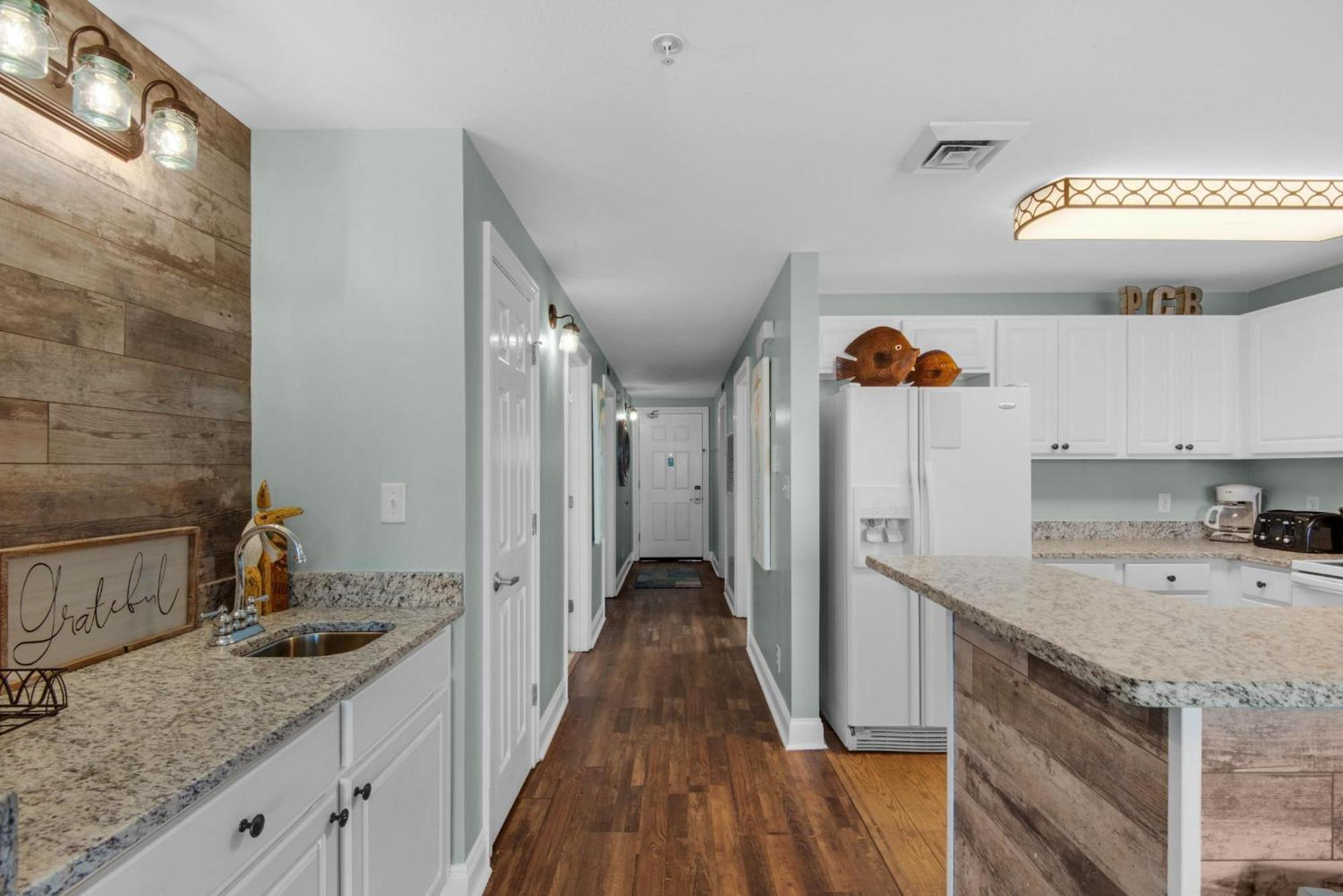 Calypso 1-608 East Aparthotel Panama City Beach Bagian luar foto