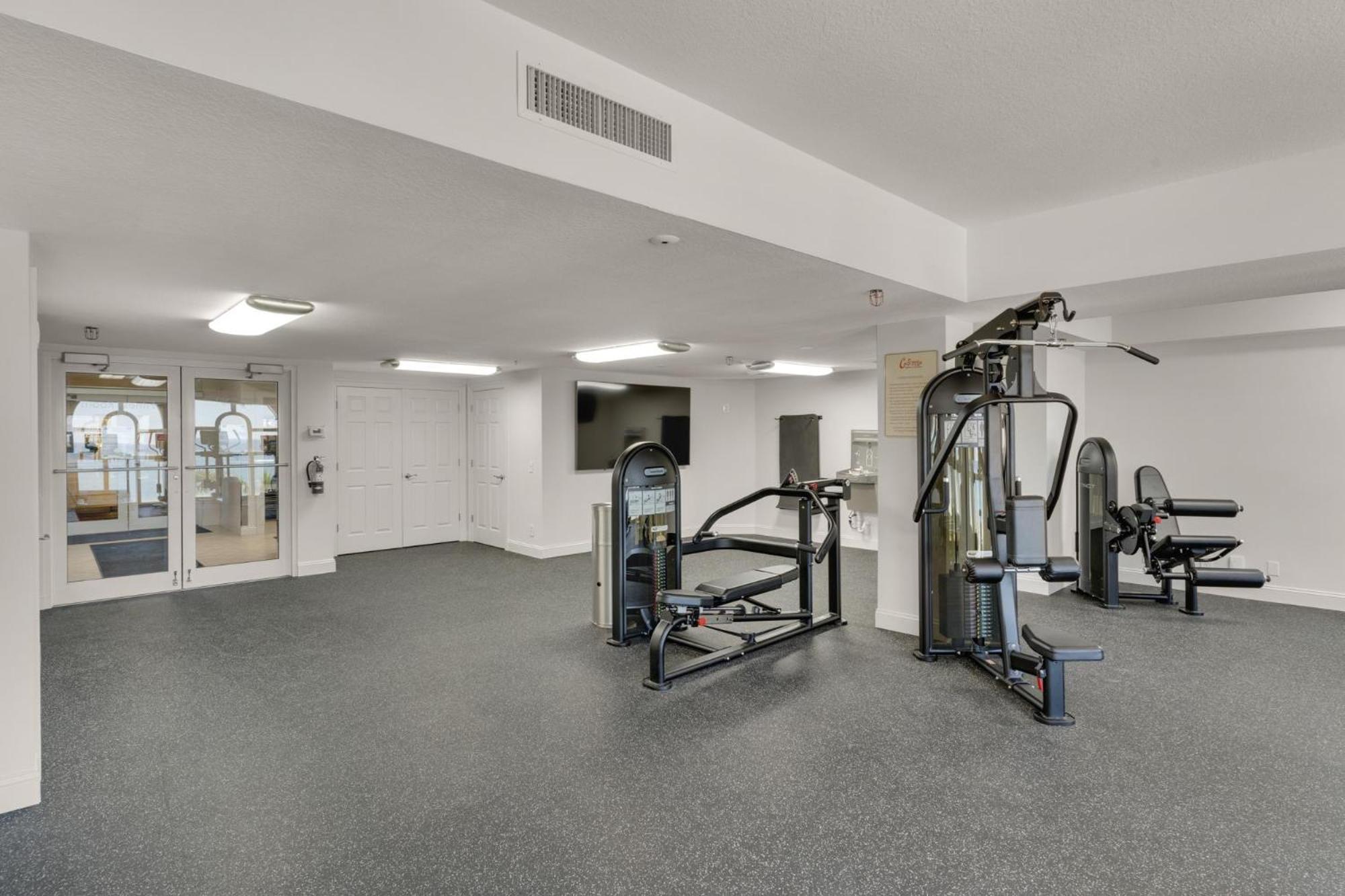 Calypso 1-608 East Aparthotel Panama City Beach Bagian luar foto